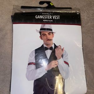Gangster vest costume *never opened